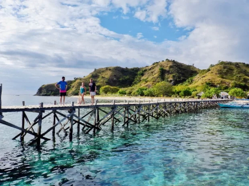 Pantai Wae Rana